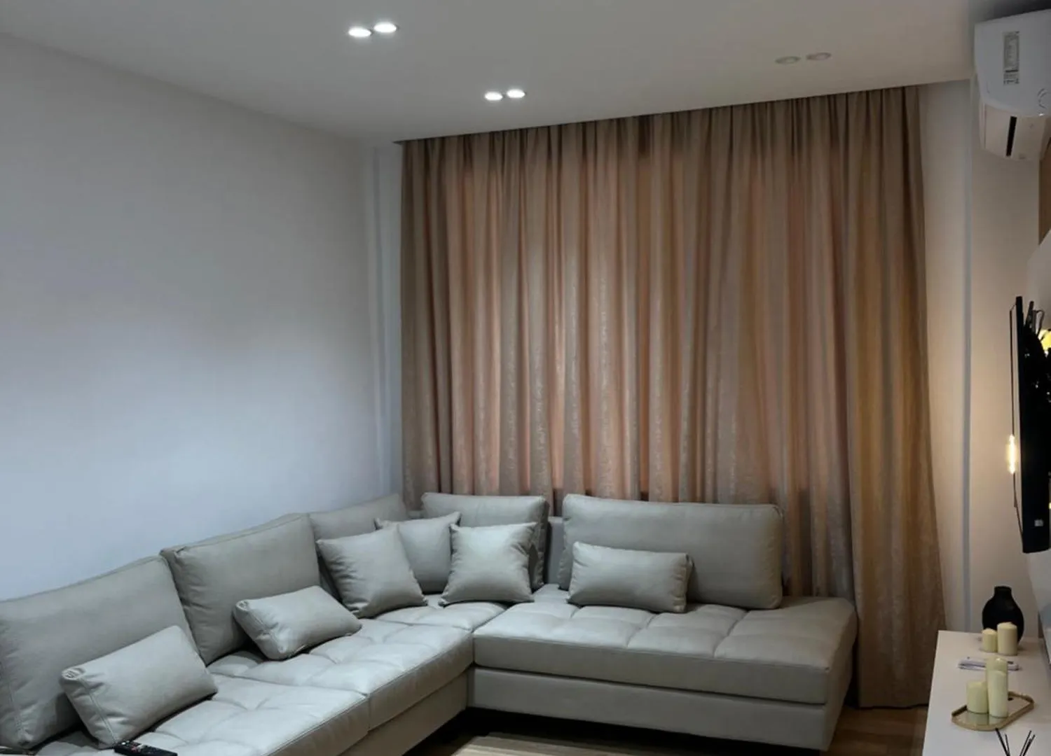 Mimi'S Apartment دراس ألبانيا