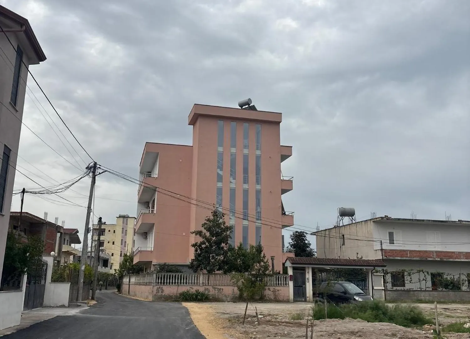 Mimi'S Apartment دراس